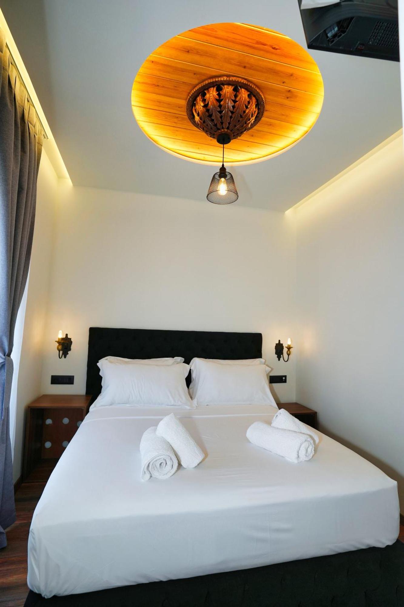 Boutique Hotel Empire Of Martin Gjirokastër Esterno foto