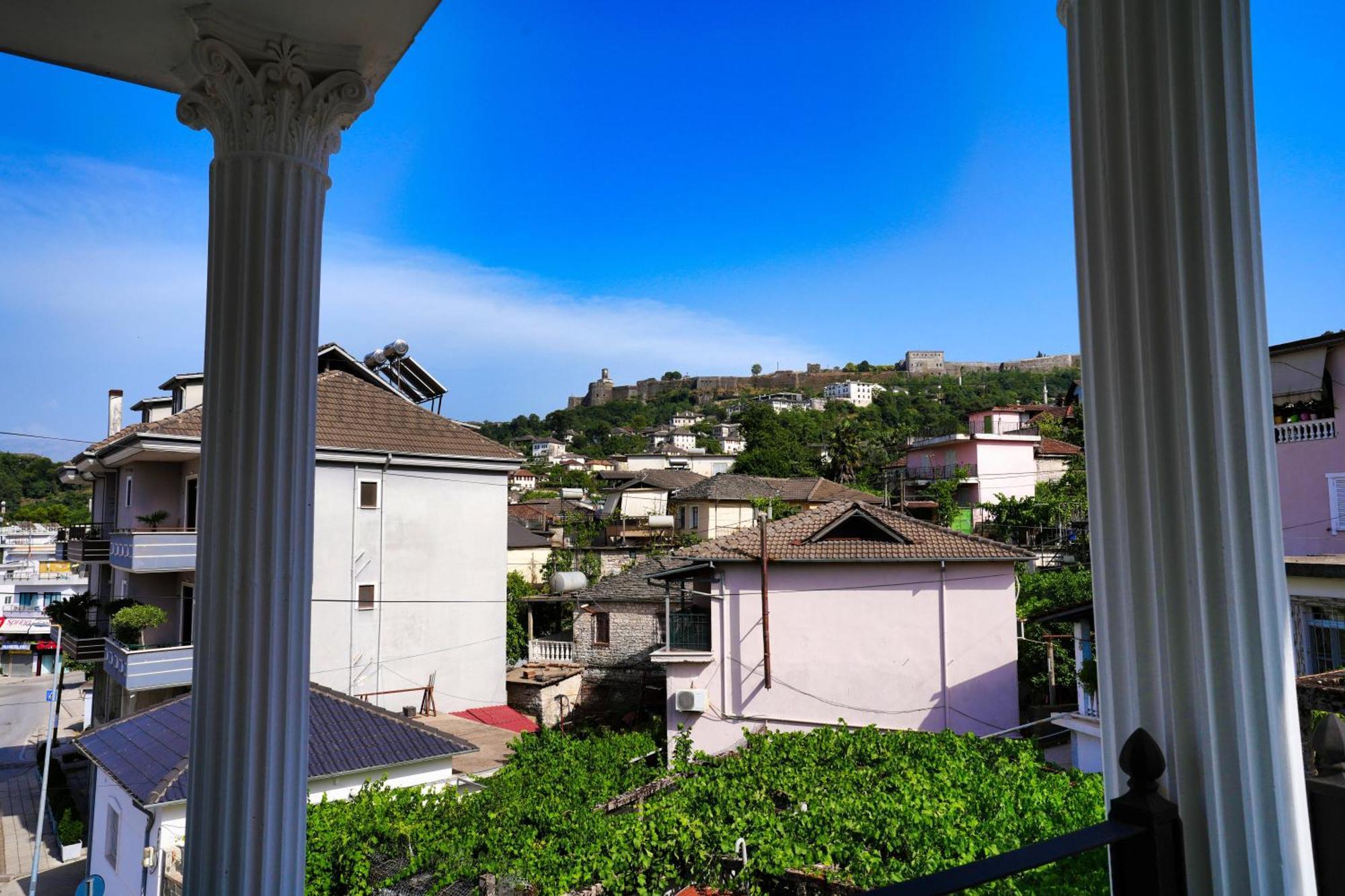 Boutique Hotel Empire Of Martin Gjirokastër Esterno foto