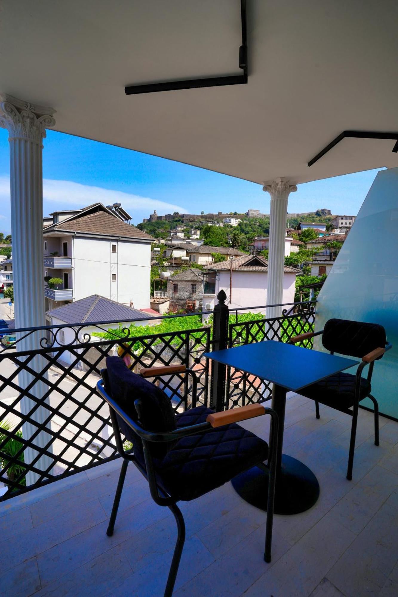 Boutique Hotel Empire Of Martin Gjirokastër Esterno foto