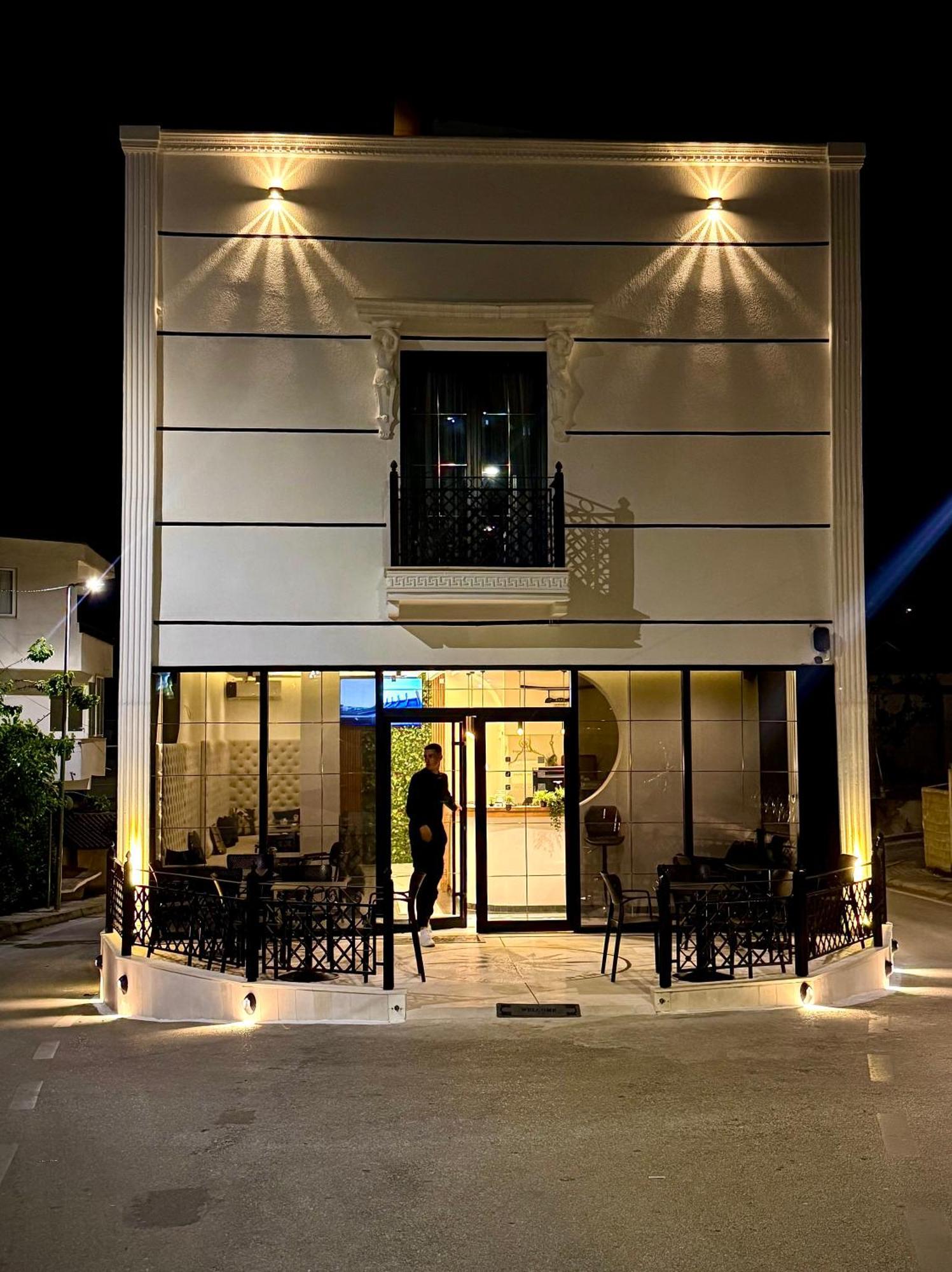 Boutique Hotel Empire Of Martin Gjirokastër Esterno foto