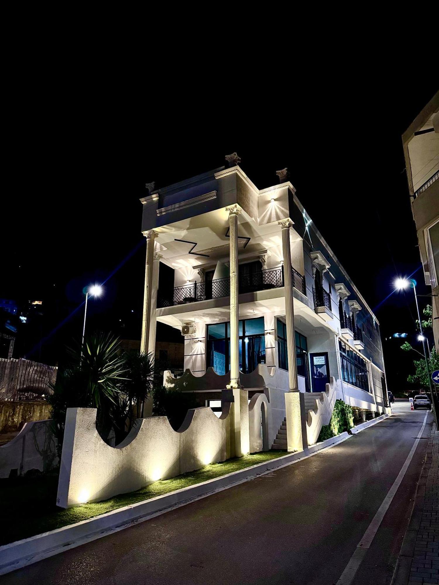 Boutique Hotel Empire Of Martin Gjirokastër Esterno foto