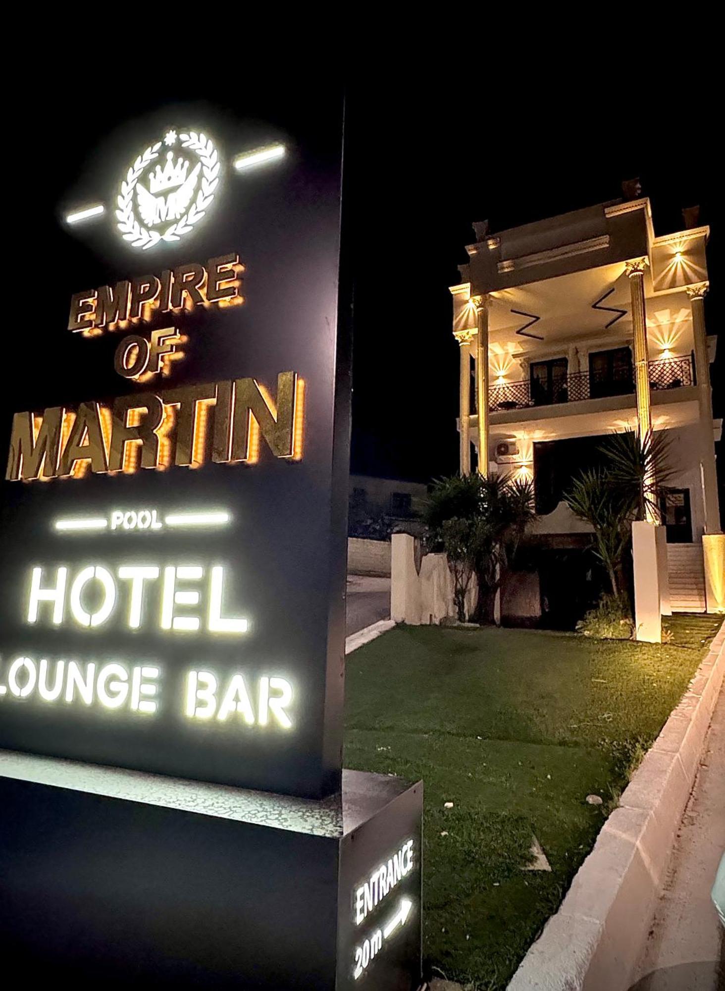 Boutique Hotel Empire Of Martin Gjirokastër Esterno foto